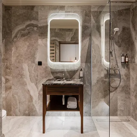 Hotel Forest 4*