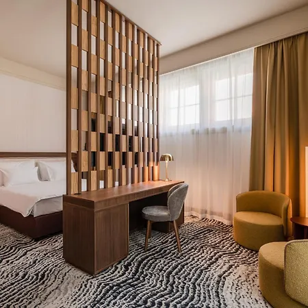 Wolski Hotel 4*