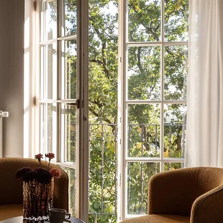 Forest Hotel