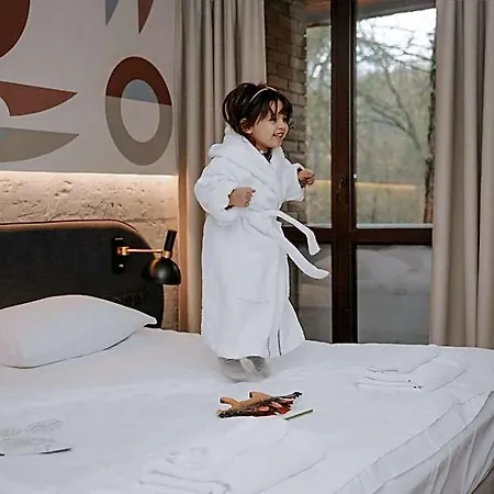 Forest Hotel 4*