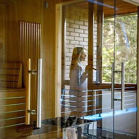 Forest Hotel